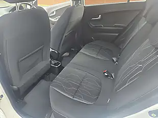 Used 2017 Kia Picanto Se White - Interior and Exterior details 18
