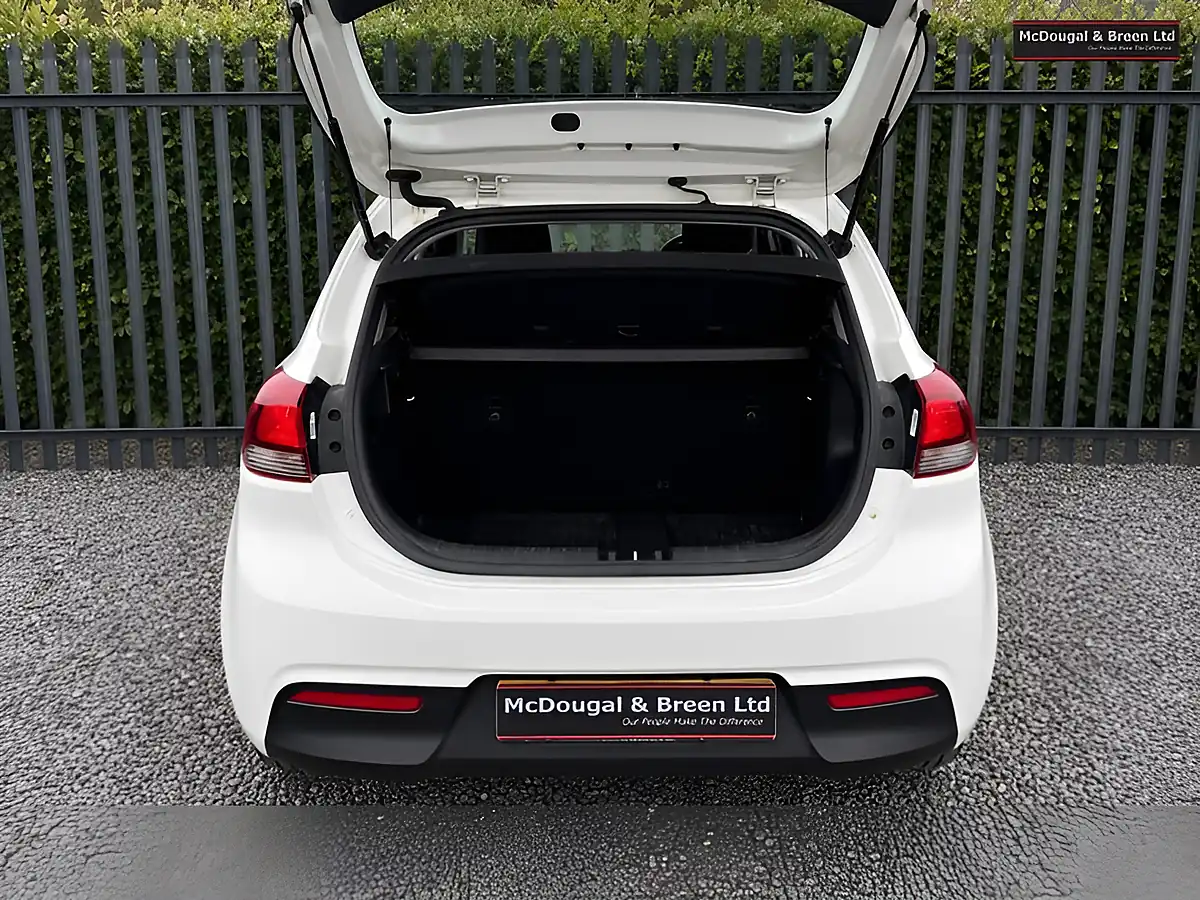 Used 2017 Kia Rio 1 White - Interior and Exterior details 10