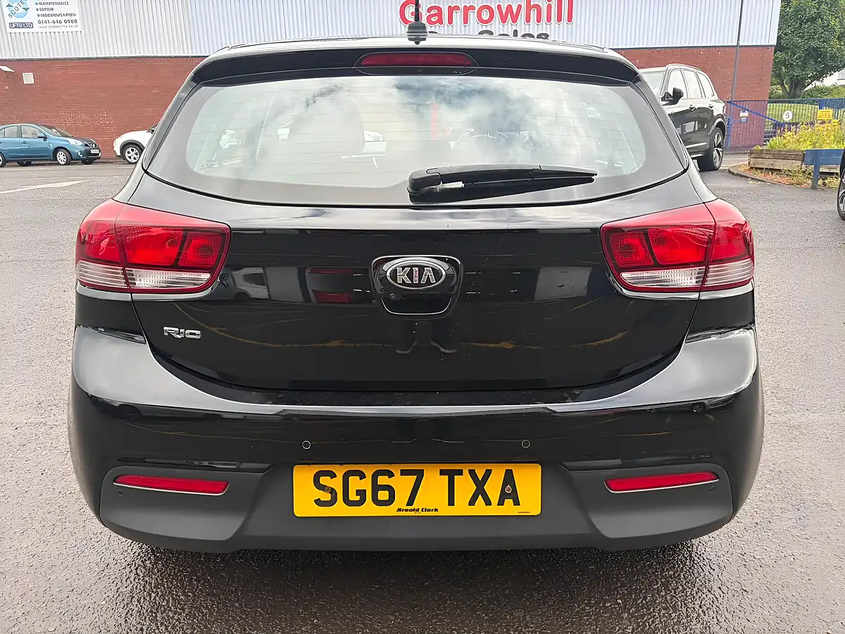 Used 2017 Kia Rio 2 Black - Interior and Exterior details 4