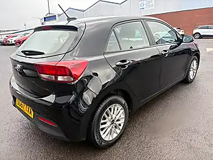 Used 2017 Kia Rio 2 Black - Interior and Exterior details 5
