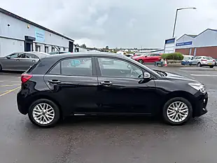 Used 2017 Kia Rio 2 Black - Interior and Exterior details 6
