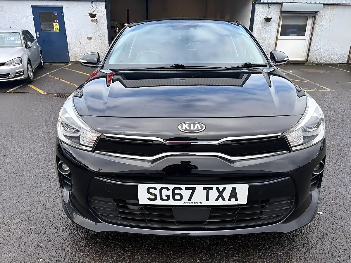Used 2017 Kia Rio 2 Black - Interior and Exterior details 8