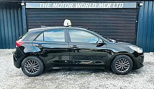Used 2017 Kia Rio 2 Black - Interior and Exterior details 4