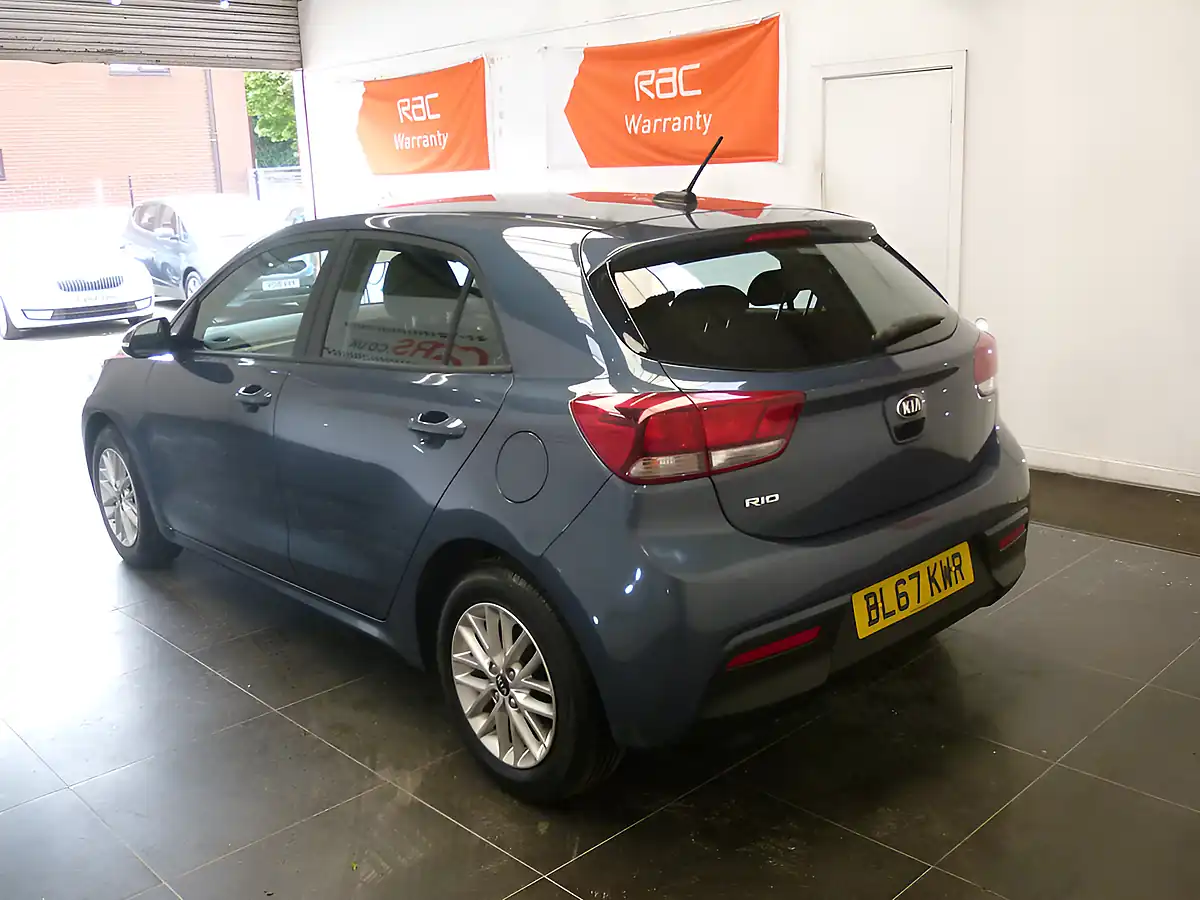 Used 2017 Kia Rio 2 Blue - Interior and Exterior details 6