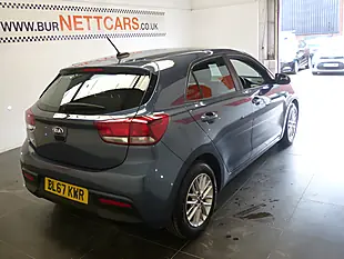 Used 2017 Kia Rio 2 Blue - Interior and Exterior details 8