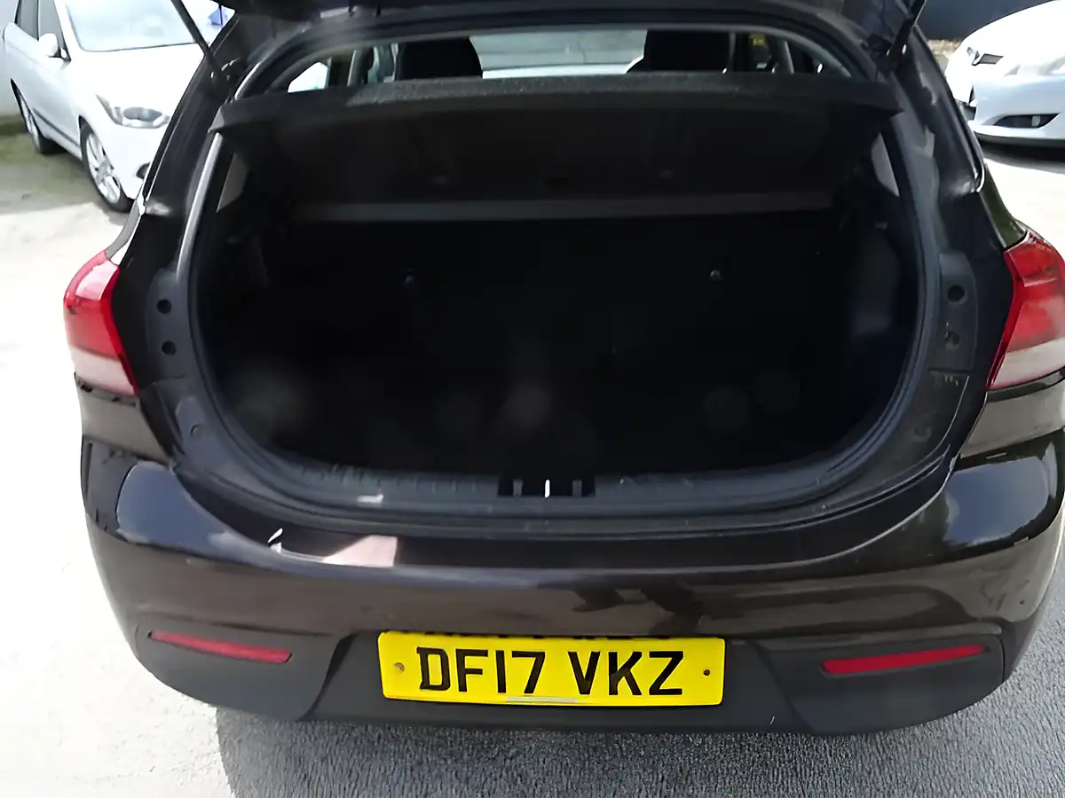 Used 2017 Kia Rio 2 Brown - Interior and Exterior details 13