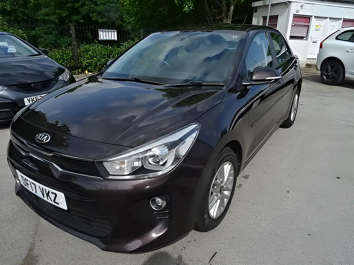 Used 2017 Kia Rio 2 Brown - Interior and Exterior details 4