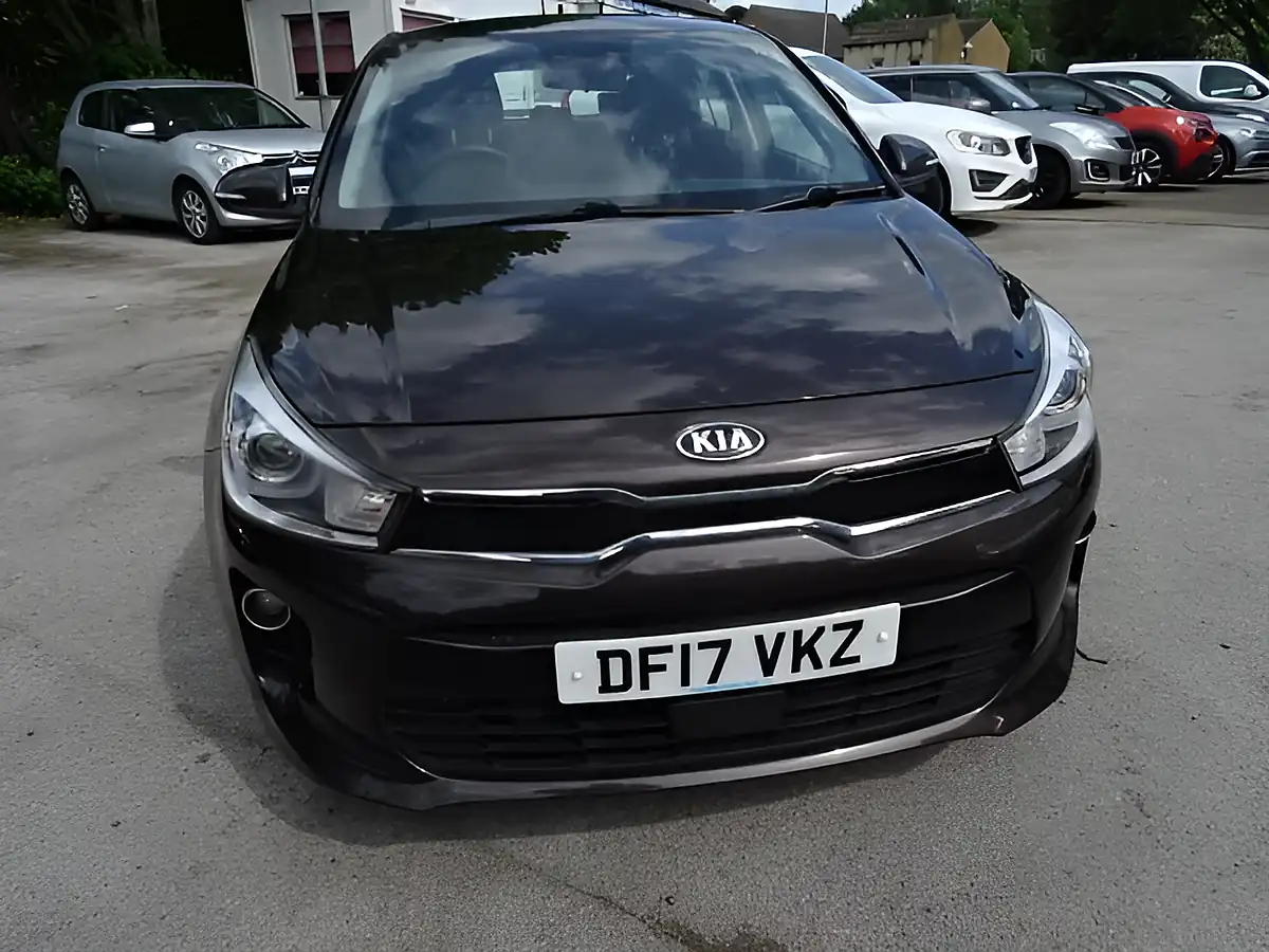 Used 2017 Kia Rio 2 Brown - Interior and Exterior details 5