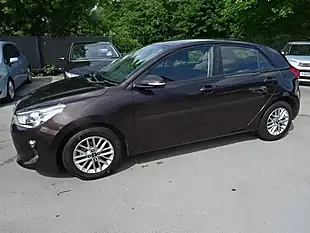 Used 2017 Kia Rio 2 Brown - Interior and Exterior details 9