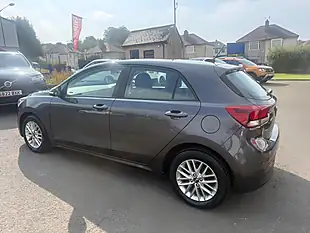 Used 2017 Kia Rio 2 Grey - Interior and Exterior details 9