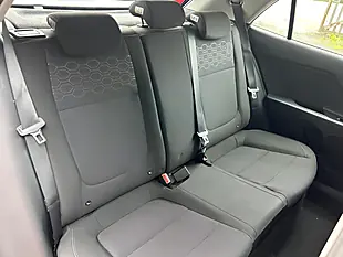 Used 2017 Kia Rio 2 Red - Interior and Exterior details 12