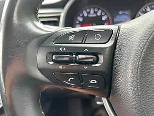 Used 2017 Kia Rio 2 Red - Interior and Exterior details 15