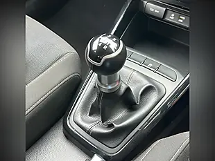 Used 2017 Kia Rio 2 Red - Interior and Exterior details 19
