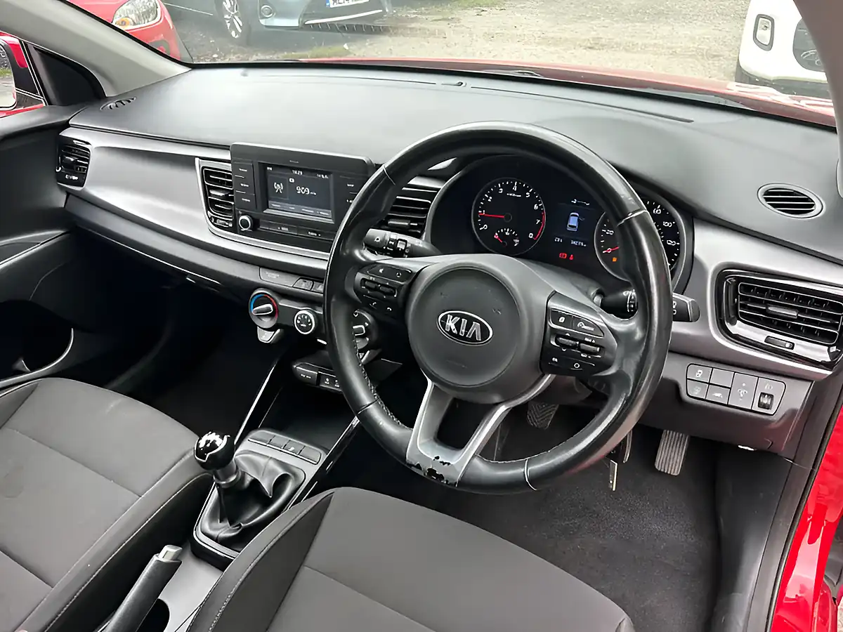 Used 2017 Kia Rio 2 Red - Interior and Exterior details 9