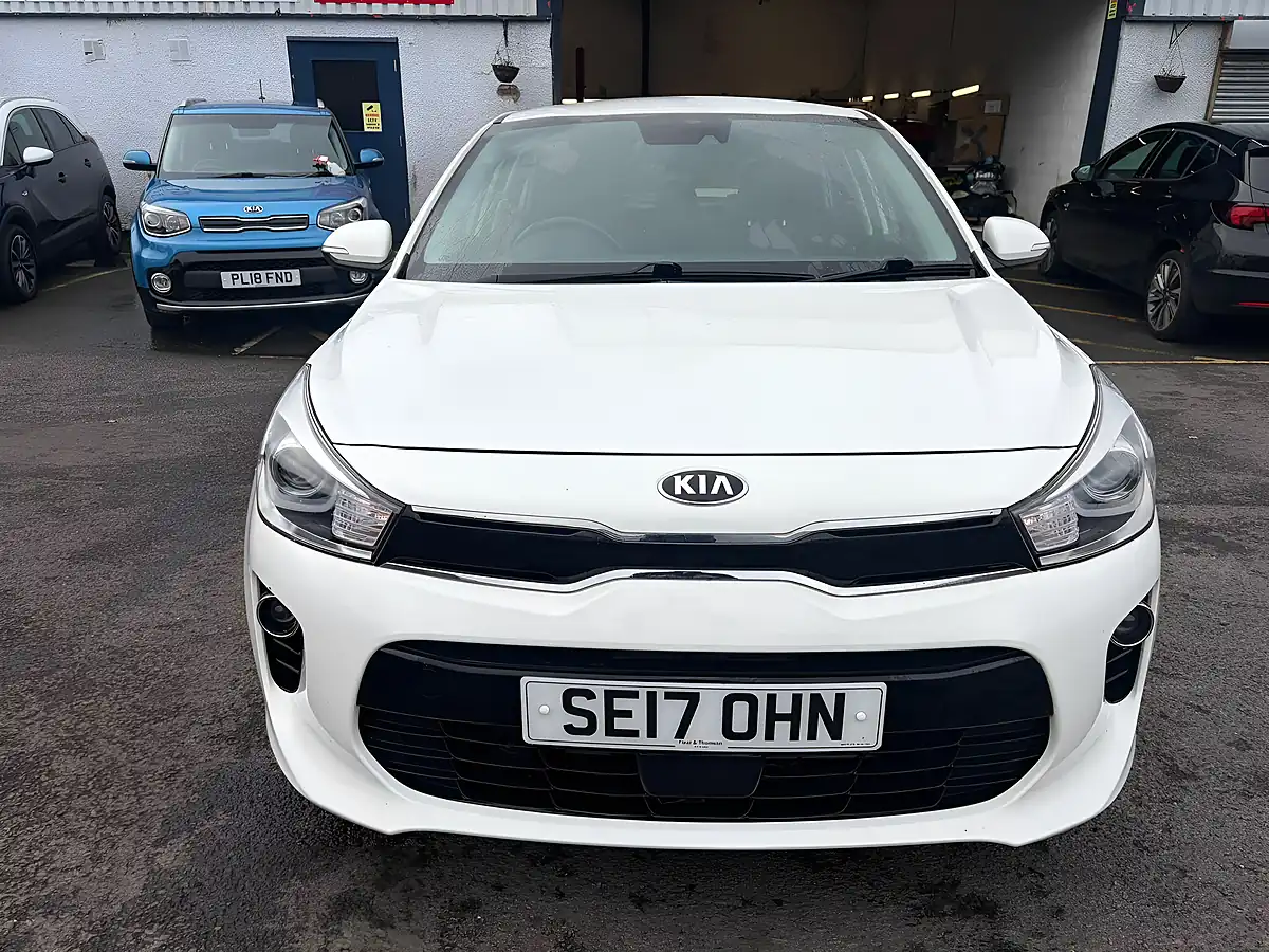 Used 2017 Kia Rio 2 White - Interior and Exterior details 2