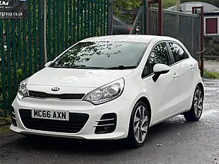 Used 2017 Kia Rio 3 White - Interior and Exterior details 13