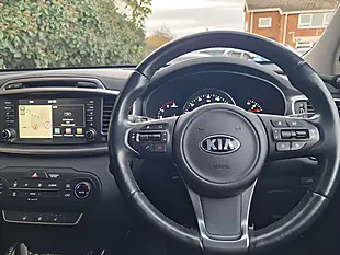 Used 2017 Kia Sorento KX-3 Black - Interior and Exterior details 15