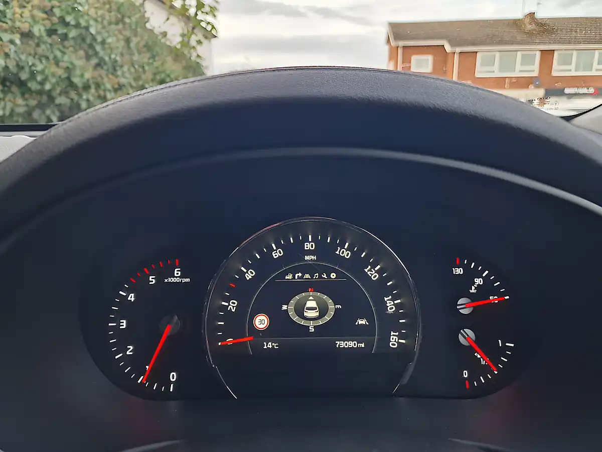 Used 2017 Kia Sorento KX-3 Black - Interior and Exterior details 18
