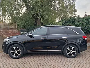 Used 2017 Kia Sorento KX-3 Black - Interior and Exterior details 2