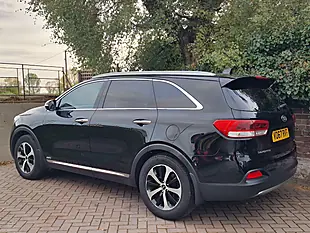 Used 2017 Kia Sorento KX-3 Black - Interior and Exterior details 3