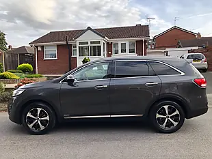 Used 2017 Kia Sorento KX-3 Grey - Interior and Exterior details 9