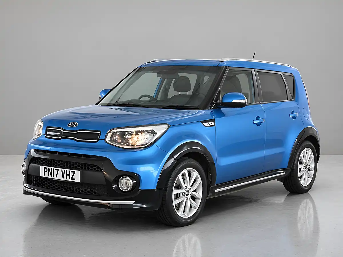 Used 2017 Kia Soul Soul 2 Blue - Interior and Exterior details 2