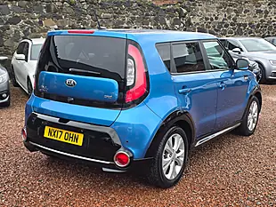 Used 2017 Kia Soul Urban Caribbean Blue Metallic - Interior and Exterior details 18