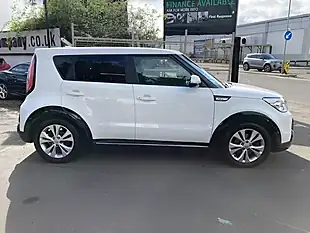 Used 2017 Kia Soul Urban White - Interior and Exterior details 3