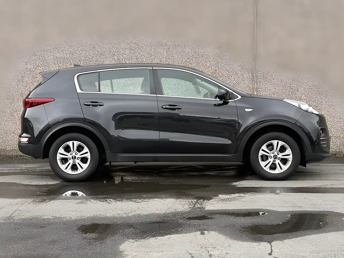 Used 2017 Kia Sportage 1 Black - Interior and Exterior details 2