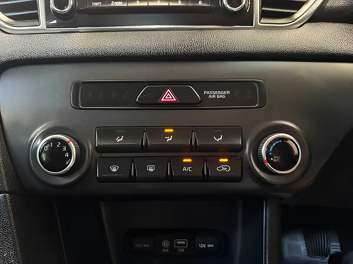 Used 2017 Kia Sportage 1 Black - Interior and Exterior details 18