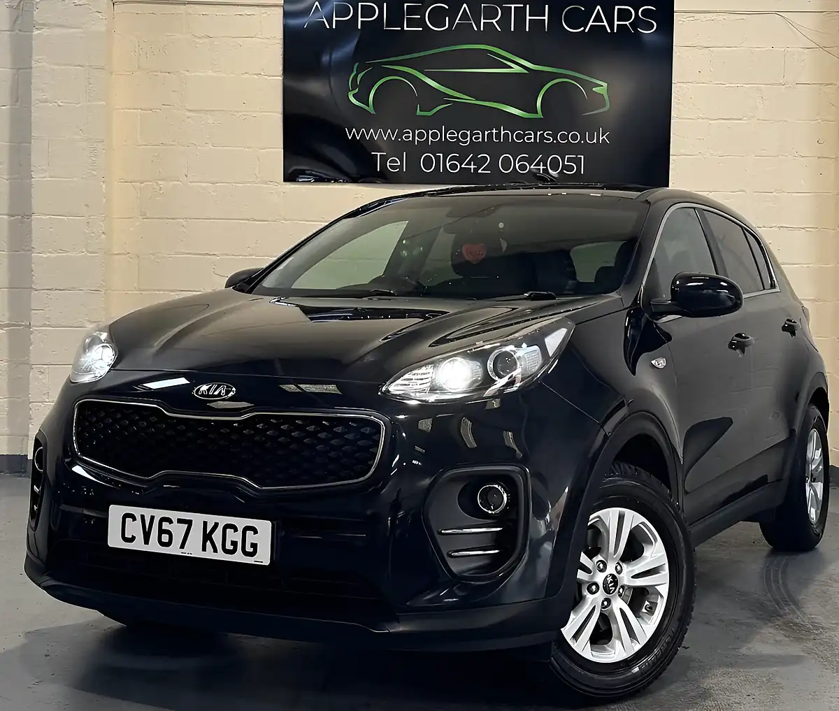 Used 2017 Kia Sportage 1 Black - Interior and Exterior details 5
