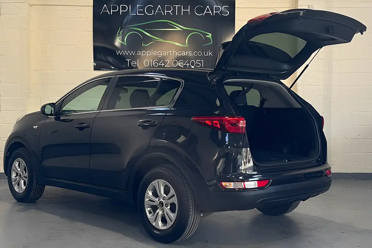 Used 2017 Kia Sportage 1 Black - Interior and Exterior details 8