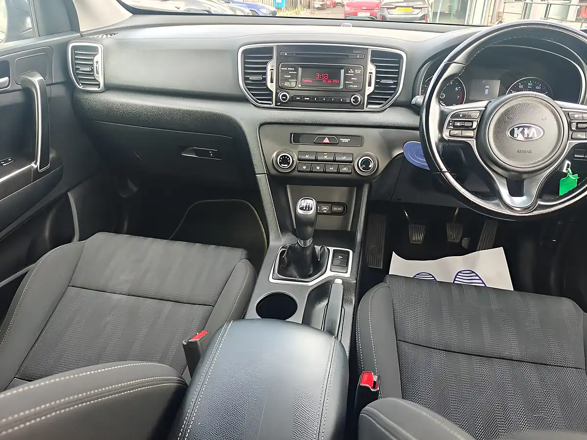 Used 2017 Kia Sportage 1 Blue - Interior and Exterior details 11