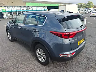 Used 2017 Kia Sportage 1 Blue - Interior and Exterior details 15