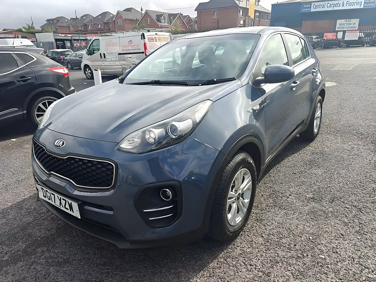 Used 2017 Kia Sportage 1 Blue - Interior and Exterior details 16