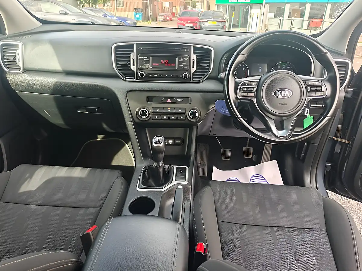 Used 2017 Kia Sportage 1 Blue - Interior and Exterior details 6