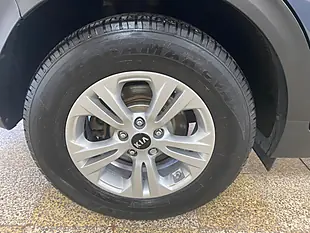 Used 2017 Kia Sportage 1 Blue - Interior and Exterior details 13