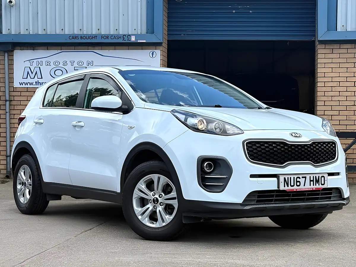 Used 2017 Kia Sportage 1 White - Front View