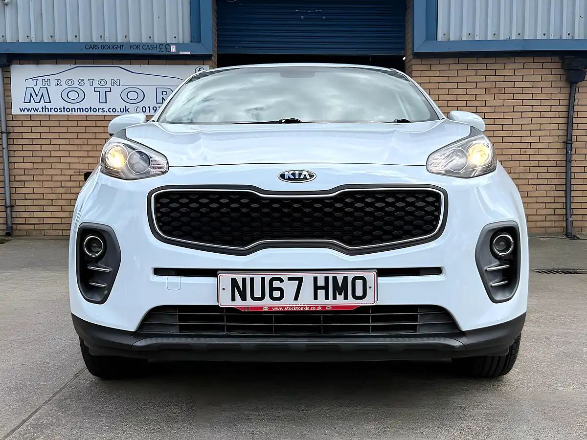 Used 2017 Kia Sportage 1 White - Interior and Exterior details 7