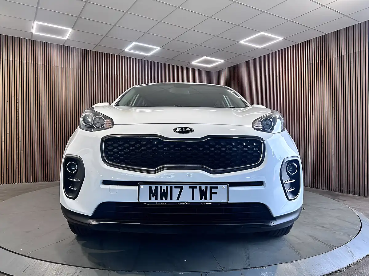 Used 2017 Kia Sportage 1 White - Interior and Exterior details 3