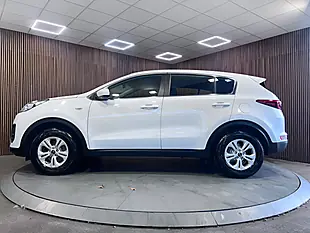 Used 2017 Kia Sportage 1 White - Interior and Exterior details 6