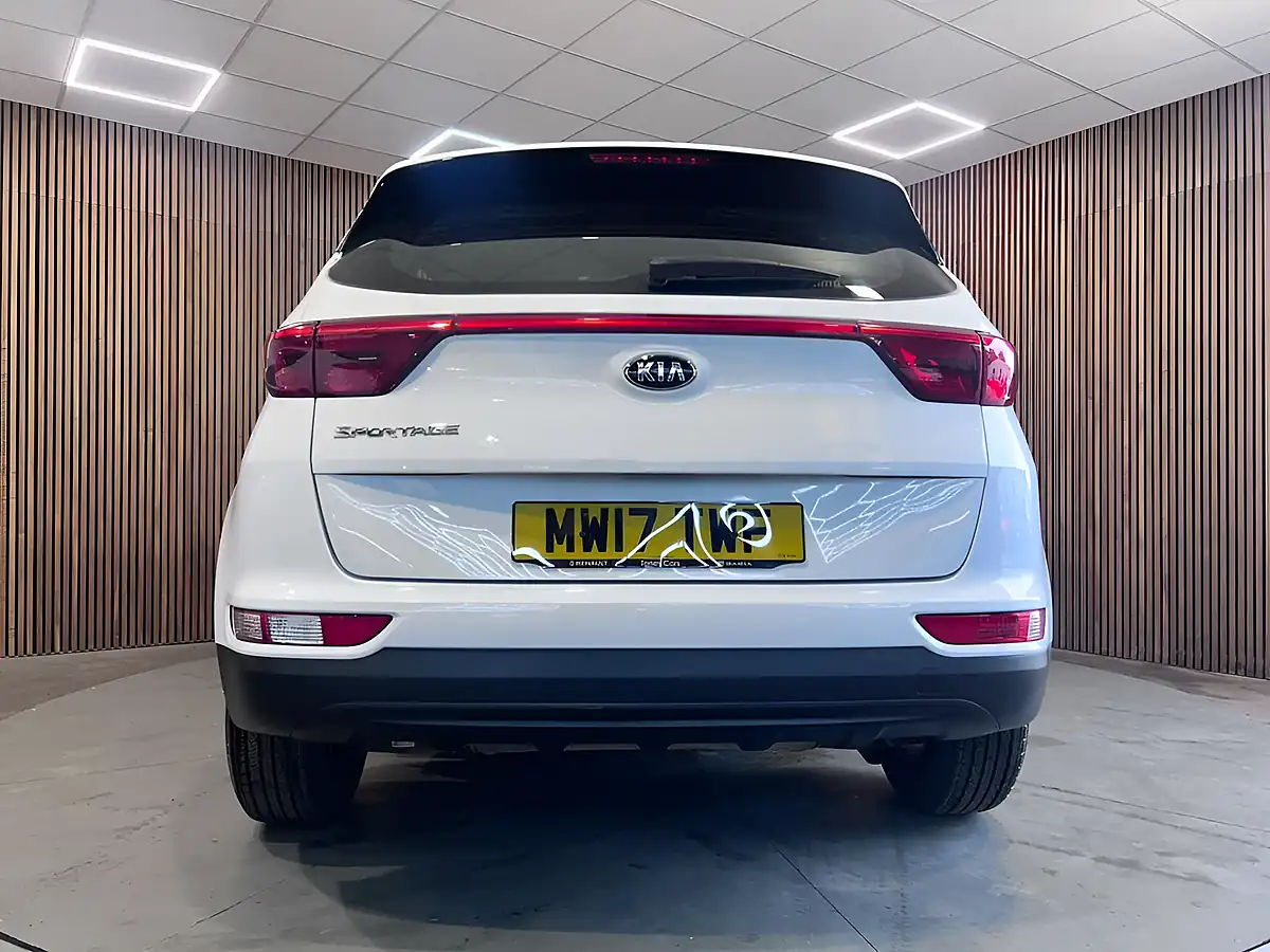 Used 2017 Kia Sportage 1 White - Interior and Exterior details 7