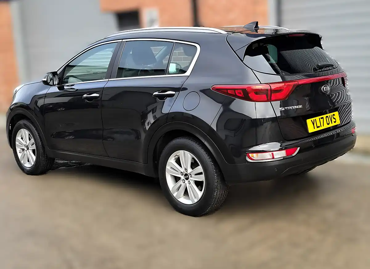 Used 2017 Kia Sportage 2 Black - Interior and Exterior details 10