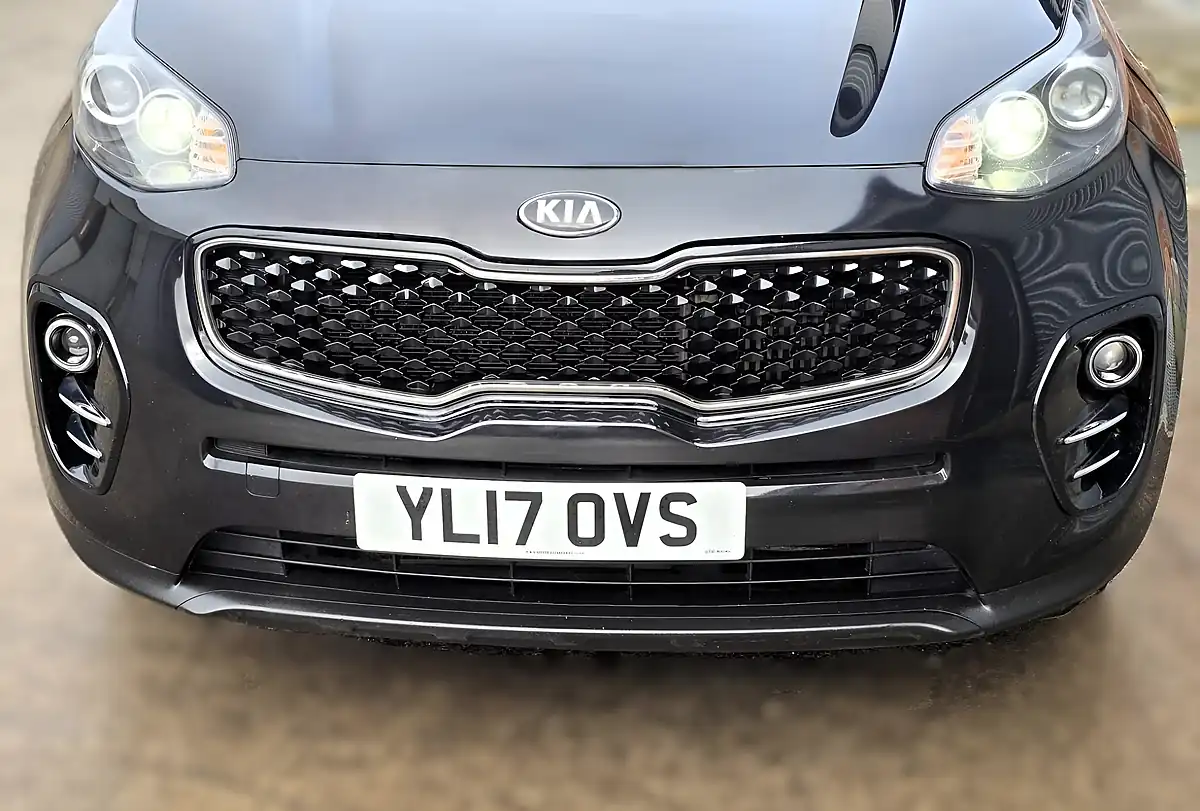 Used 2017 Kia Sportage 2 Black - Interior and Exterior details 14