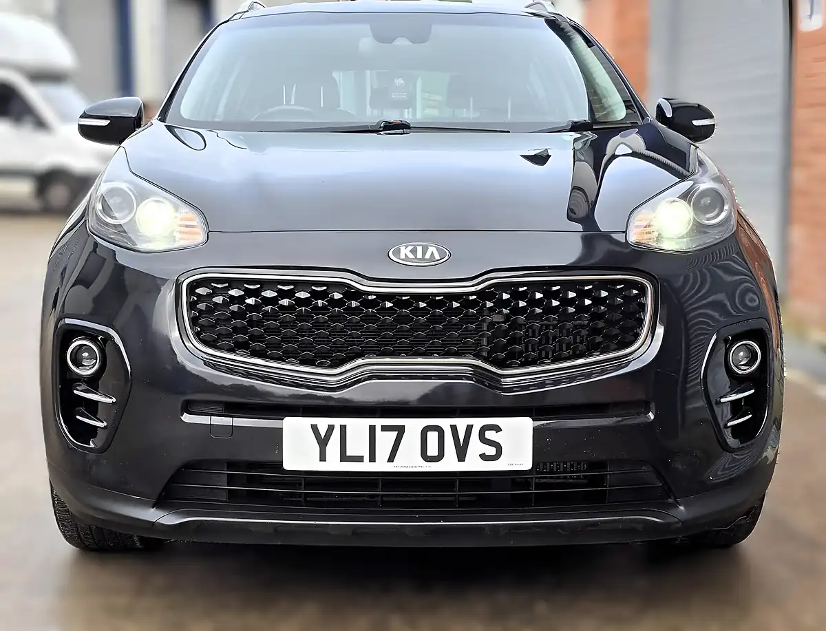 Used 2017 Kia Sportage 2 Black - Interior and Exterior details 6
