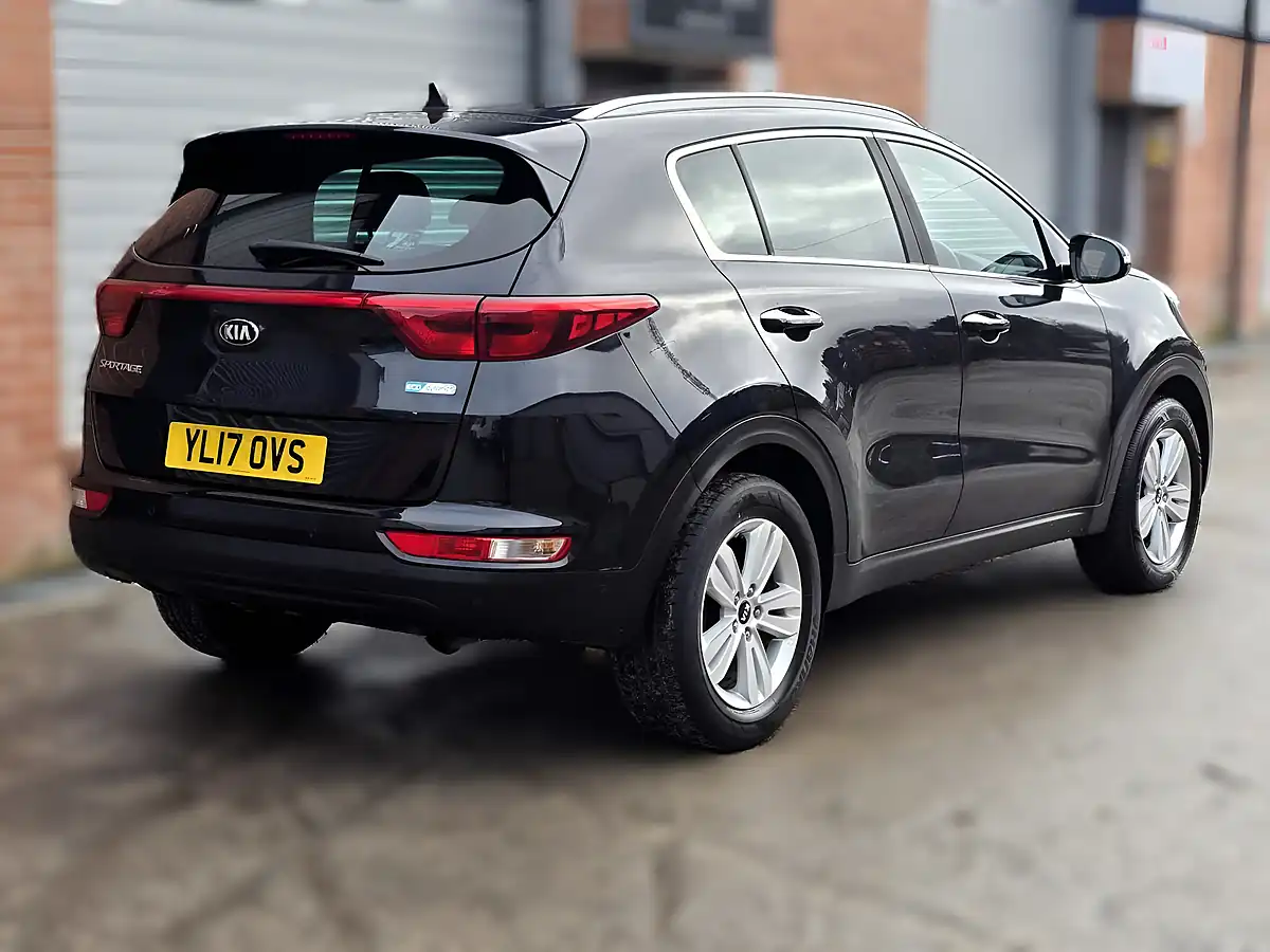 Used 2017 Kia Sportage 2 Black - Interior and Exterior details 9