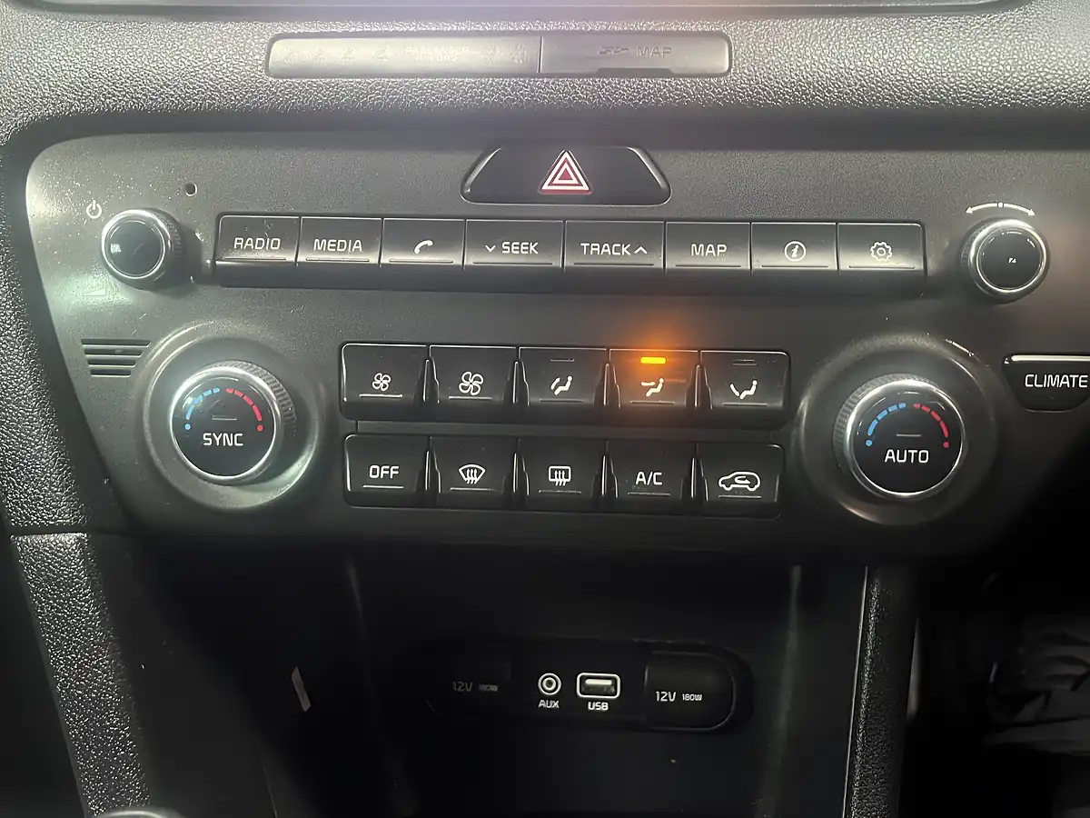 Used 2017 Kia Sportage 2 Black - Interior and Exterior details 19