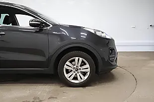 Used 2017 Kia Sportage 2 Black - Interior and Exterior details 5