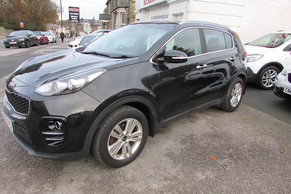 Used 2017 Kia Sportage 2 Black - Interior and Exterior details 2