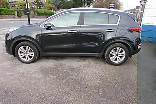 Used 2017 Kia Sportage 2 Black - Interior and Exterior details 4